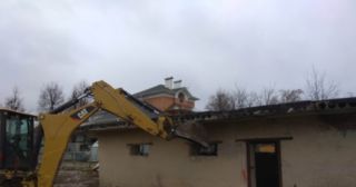Демонтаж дома из шлакоблока Советская Гавань, цена от 2998 руб.