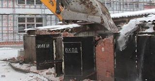 Снос гаража и вывоз мусора в Советской Гавани - Быстро и качественно от Сварной-Свс от 2104 рублей