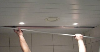 Демонтаж реечных потолков в Советской Гавани - цена за м2 от 474 рублей - Сварной-Свс