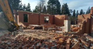 Демонтаж 1 этажного дома Советская Гавань, цена от 1631 руб.