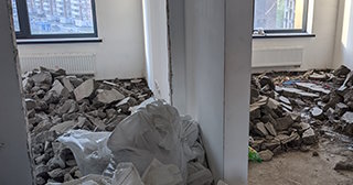 Демонтаж бетонной стяжки в Советской Гавани - цена от 579 руб. за м2 - Сварной-Свс