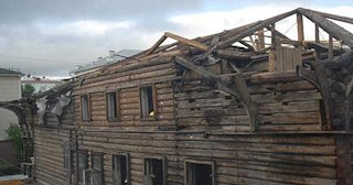 Демонтаж деревянных конструкций в Советской Гавани - расценки от 1052 рублей - Сварной-Свс